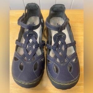 JBU by Jambu Sydney Gray Blue Vegan Leather Sandals, Size 7
